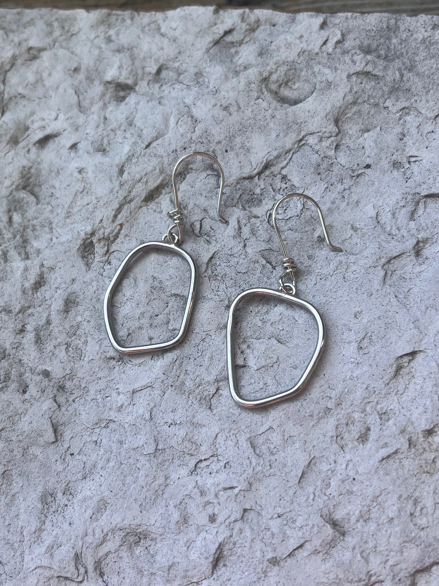 small cloud hoops